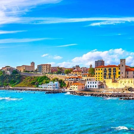 Luxury Apartment Centro Storico Пьомбино Экстерьер фото