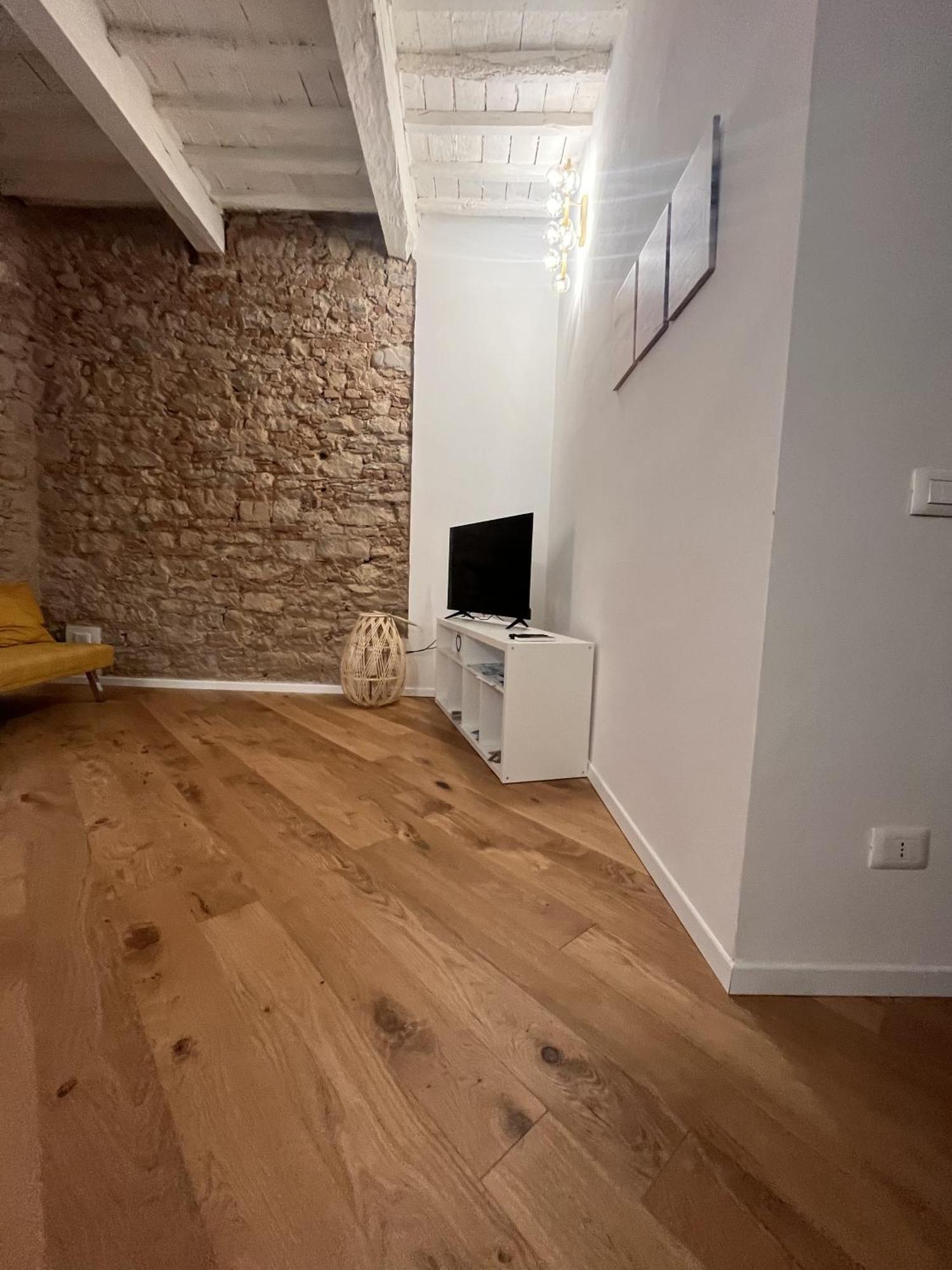 Luxury Apartment Centro Storico Пьомбино Экстерьер фото